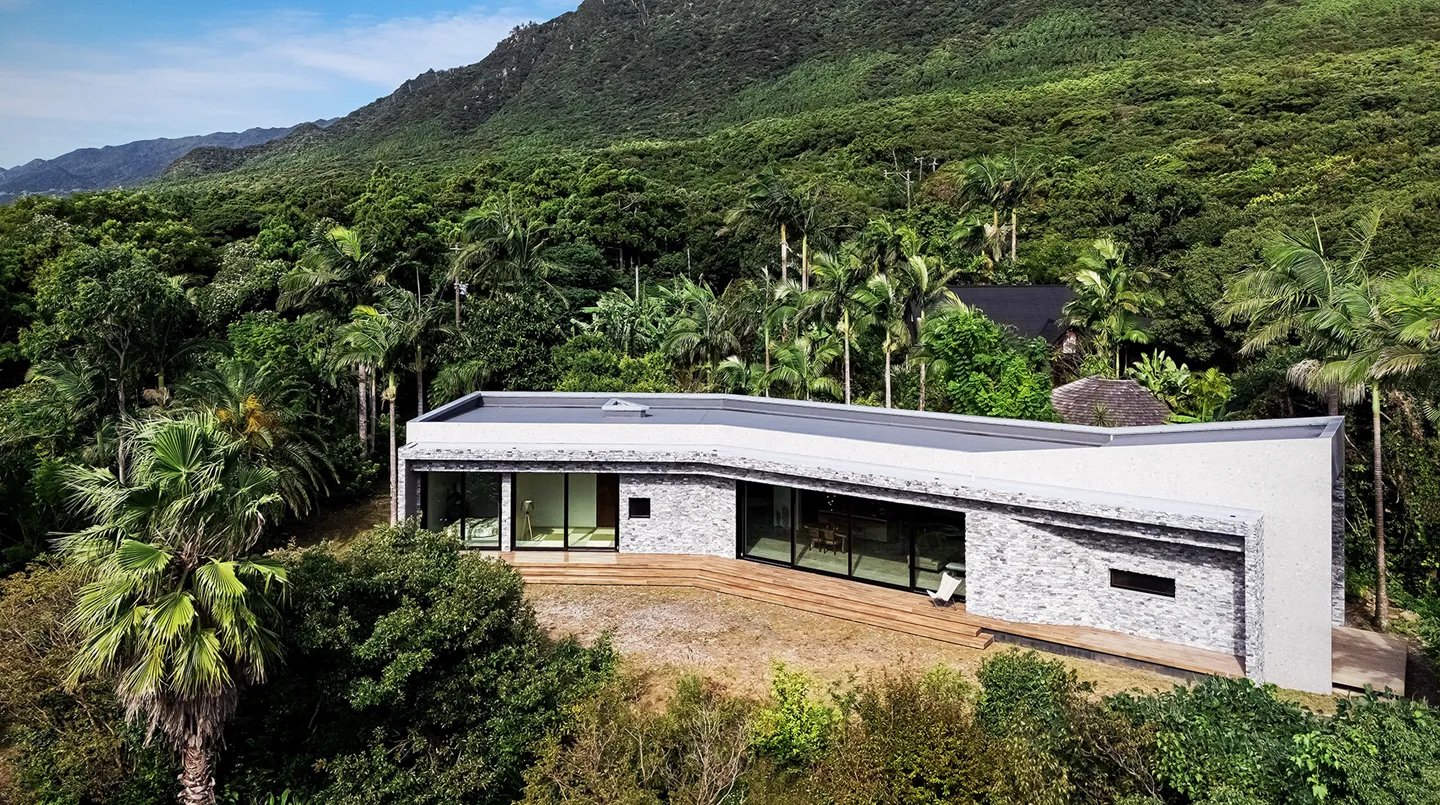 作品写真：屋久島・Creekside Retreat｜自然のなかへ、拓くためのリトリート